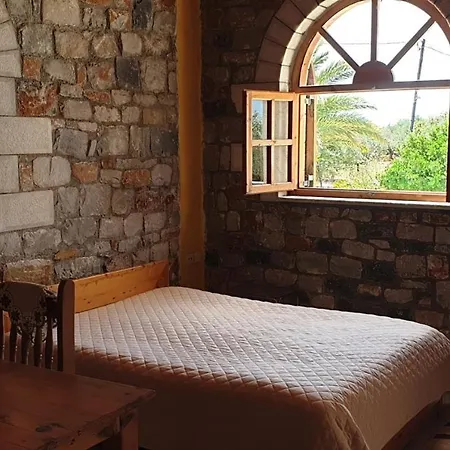 Σπίτι διακοπών Eco Maisonette And Dome Λεύκτρο